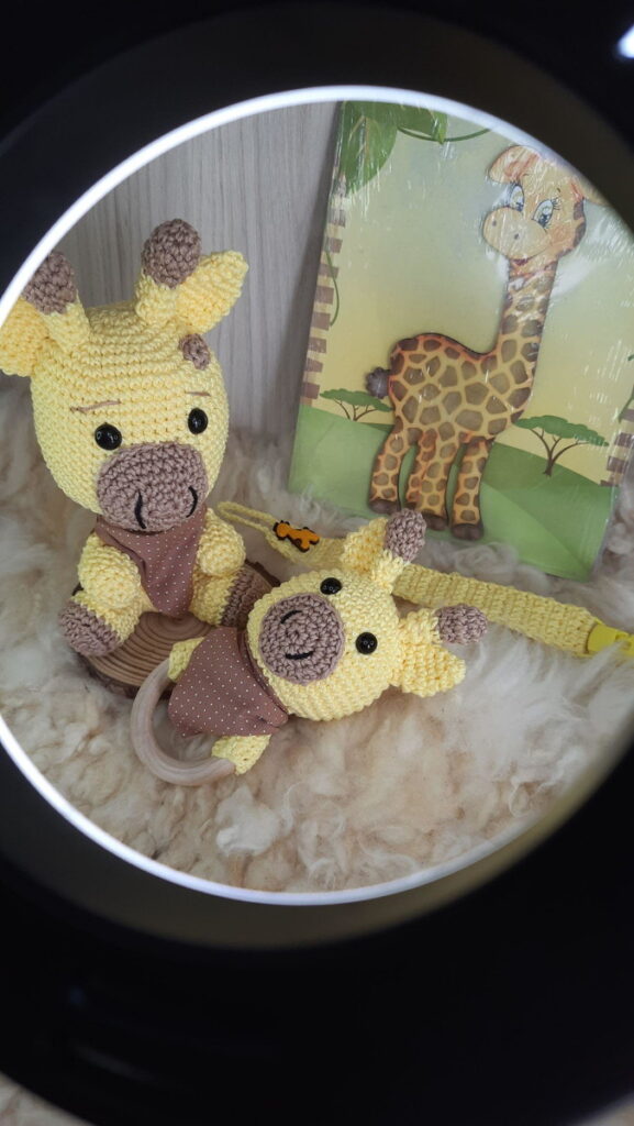 Kit Baby Girafa em Amigurumi.