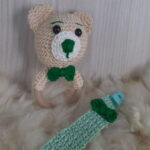 Kit Chocalho e Prendedor de Chupeta em Amigurumi - Imagem 4