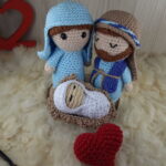 Sagrada Família em Amigurumi - Imagem 5