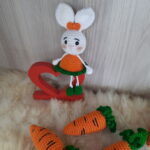Coelhinha Bambola em Amigurumi - Imagem 2