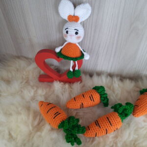 Coelhinha Bambola em Amigurumi