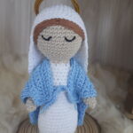 Nossa Senhora das Graças em Amigurumi. - Imagem 3