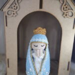 Santinha em Amigurumi - Imagem 3