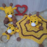 Kit Girafinha em Amigurumi. - Imagem 3
