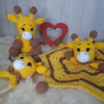 Kit Girafinha em Amigurumi. - Imagem 2