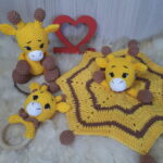 Kit Girafinha em Amigurumi. - Imagem 5