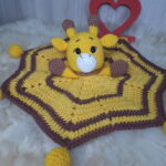 Naninha de Girafa em Amigurumi.