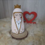 Santinha Manto Rosa em Amigurumi - Imagem 4