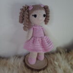 Boneca em Amigurumi - Imagem 2