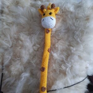 Capa de Estetoscópio Girafa em Amigurumi