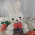 Coelhinho Porta Doces em Amigurumi - Imagem 2
