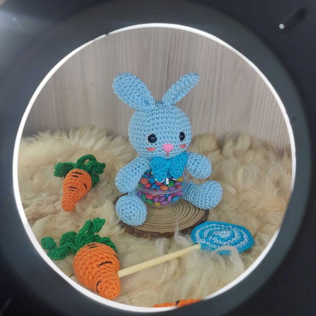Coelhinho Porta Doces em Amigurumi