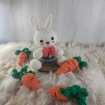 Coelhinho Porta Doces em Amigurumi - Imagem 5