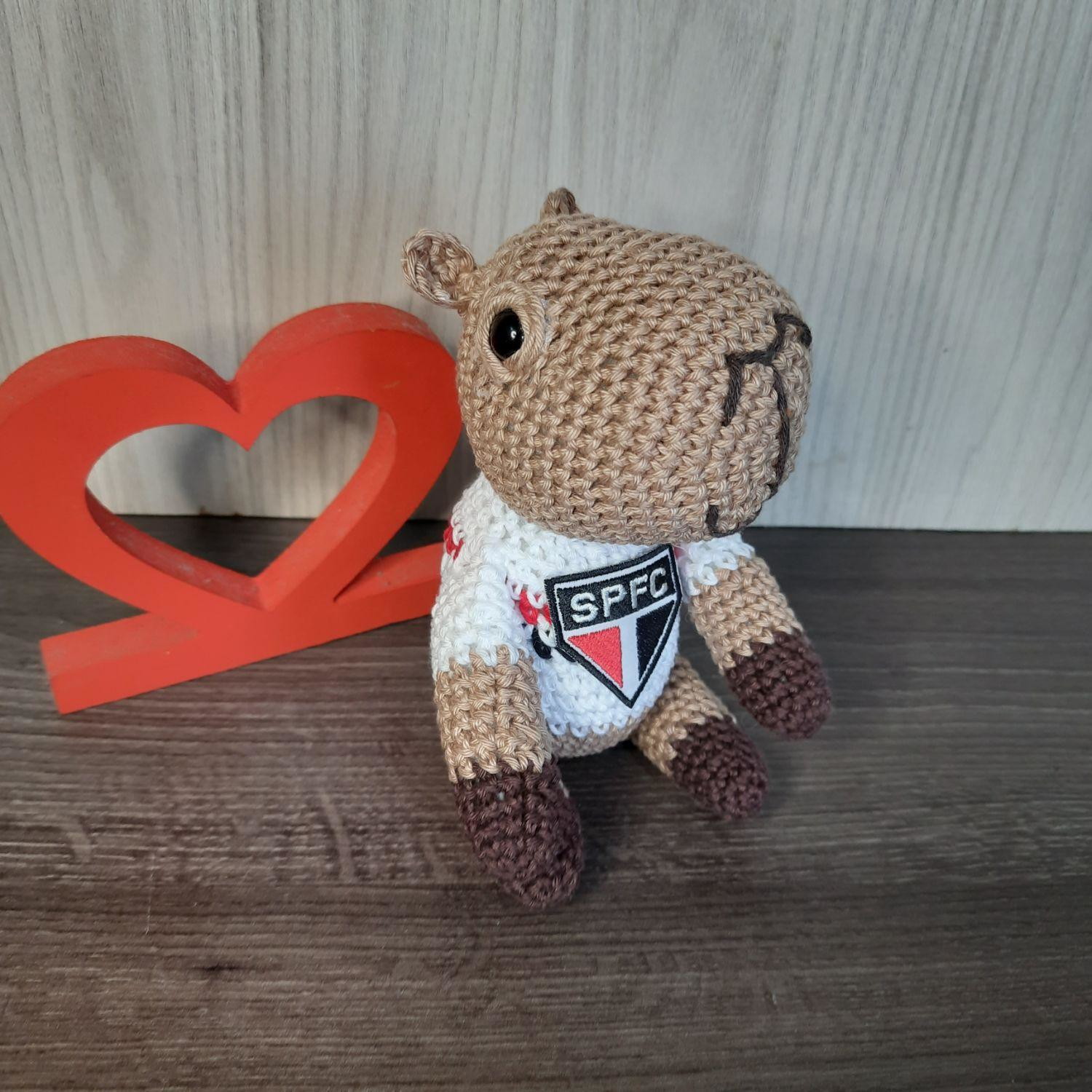 Capivara do São Paulo em Amigurumi. - Imagem 3