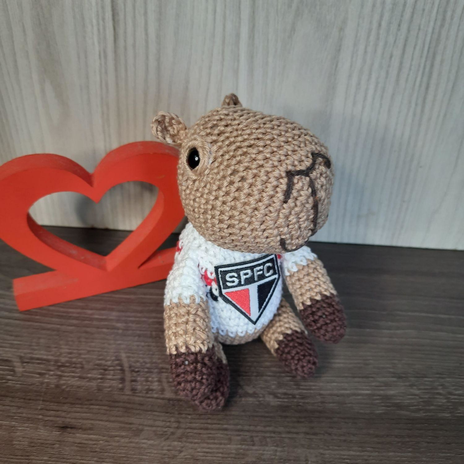 Capivara do São Paulo em Amigurumi. - Imagem 5