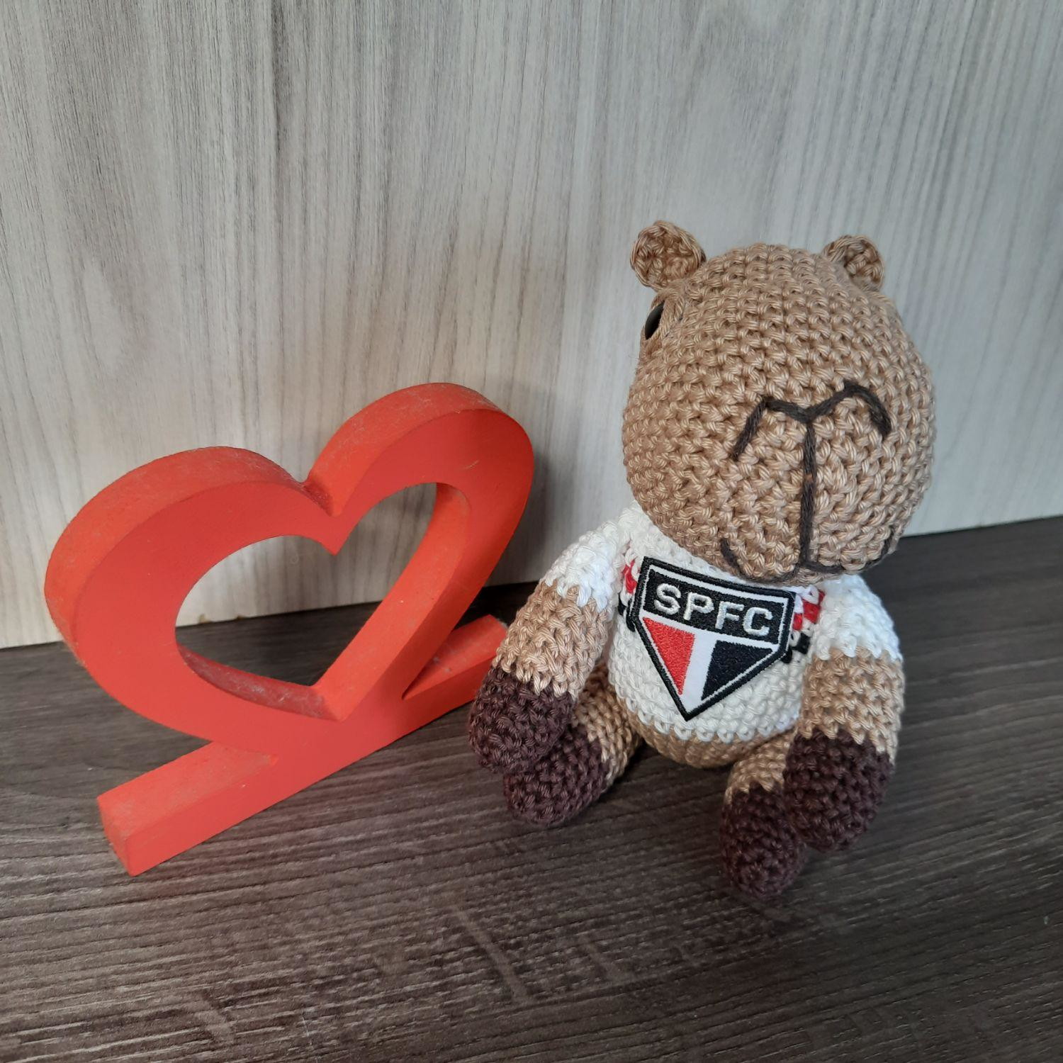 Capivara do São Paulo em Amigurumi. - Imagem 2