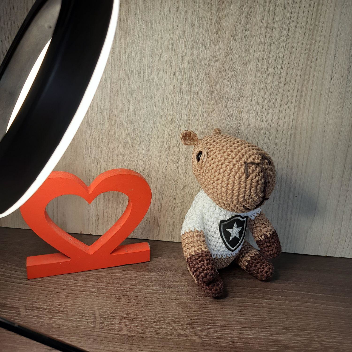 Capivara do Botafogo em Amigurumi. - Imagem 5