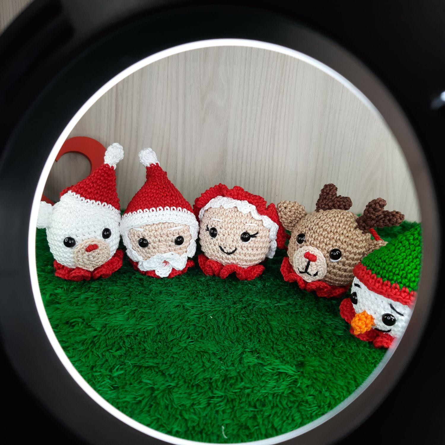 Kit Bolas de Natal em Amigurumi.