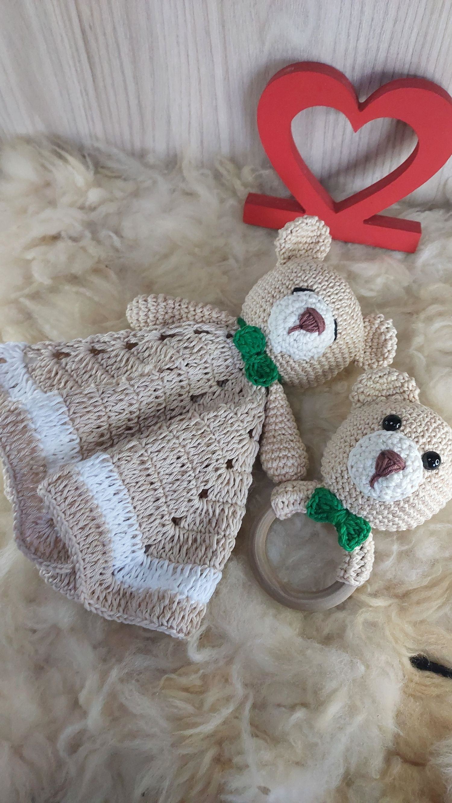 Kit Naninha e Chocalho de Ursinho em Amigurumi. - Imagem 3