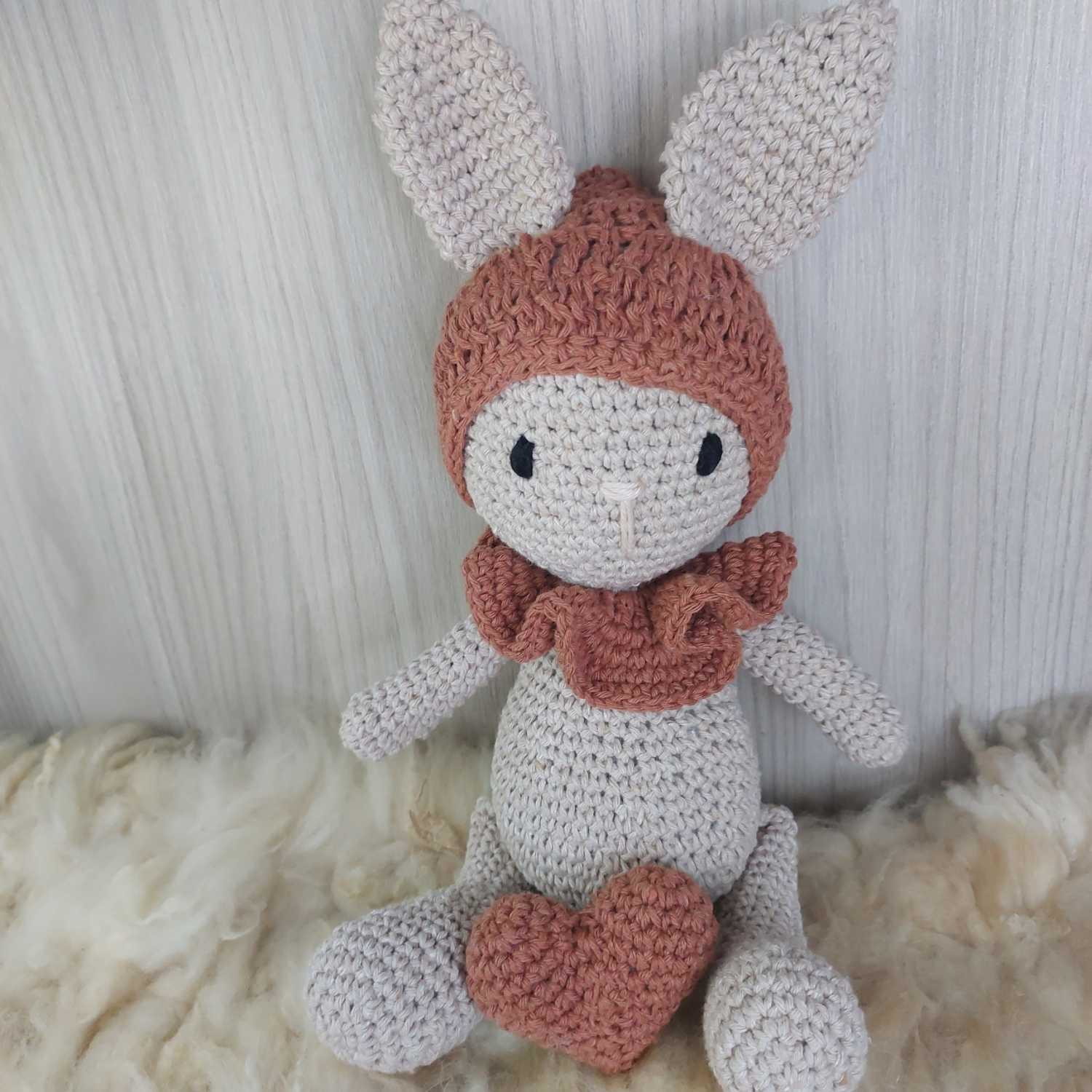 Bebê Coelho em Amigurumi - Imagem 2