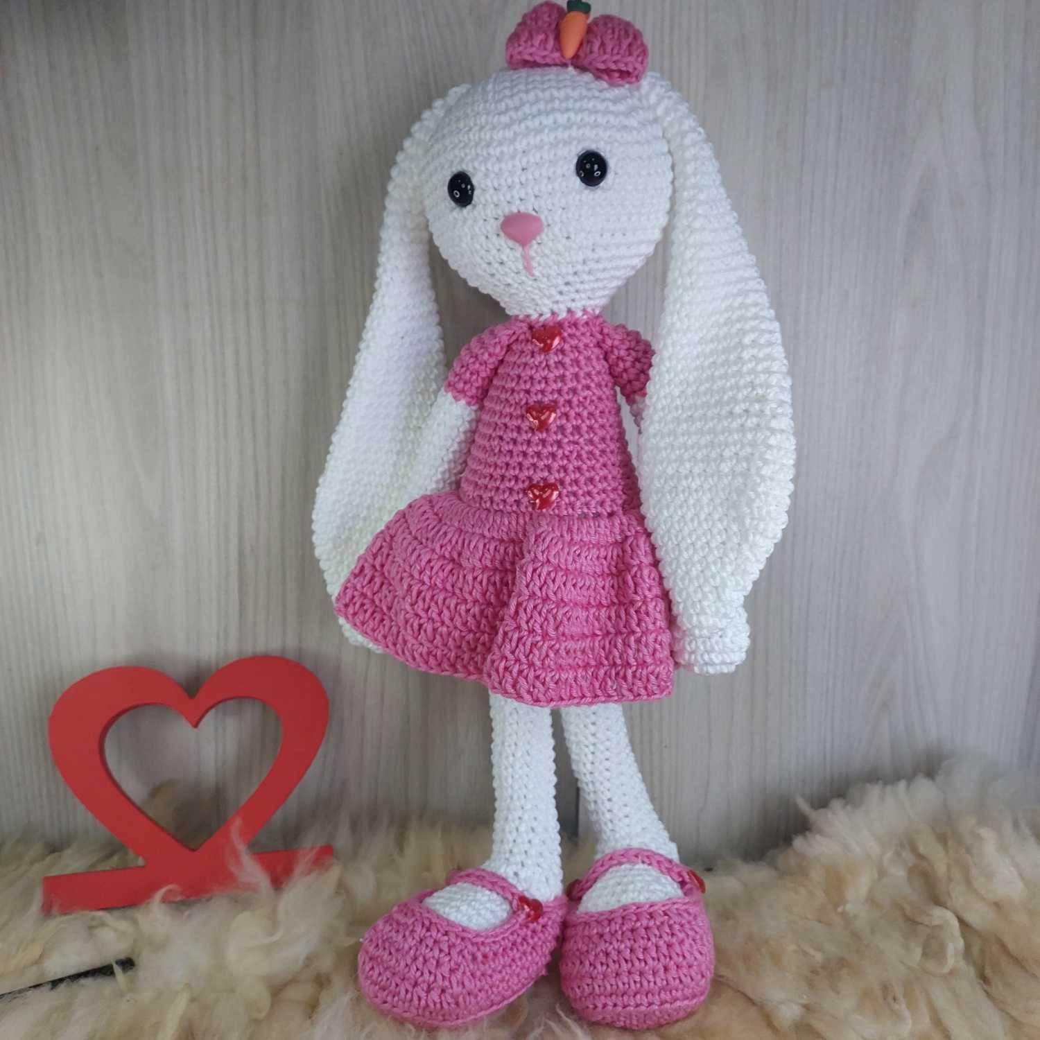 Coelhinha em Amigurumi - Imagem 2