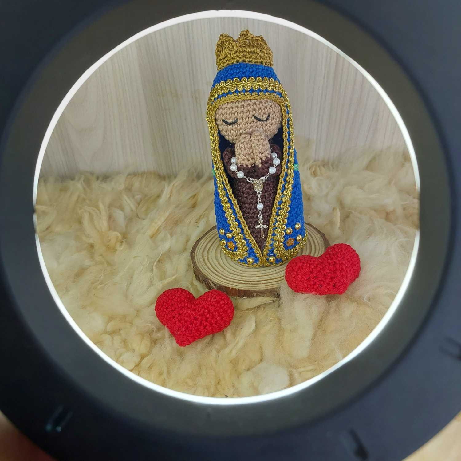 Nossa Senhora Aparecida em Amigurumi.