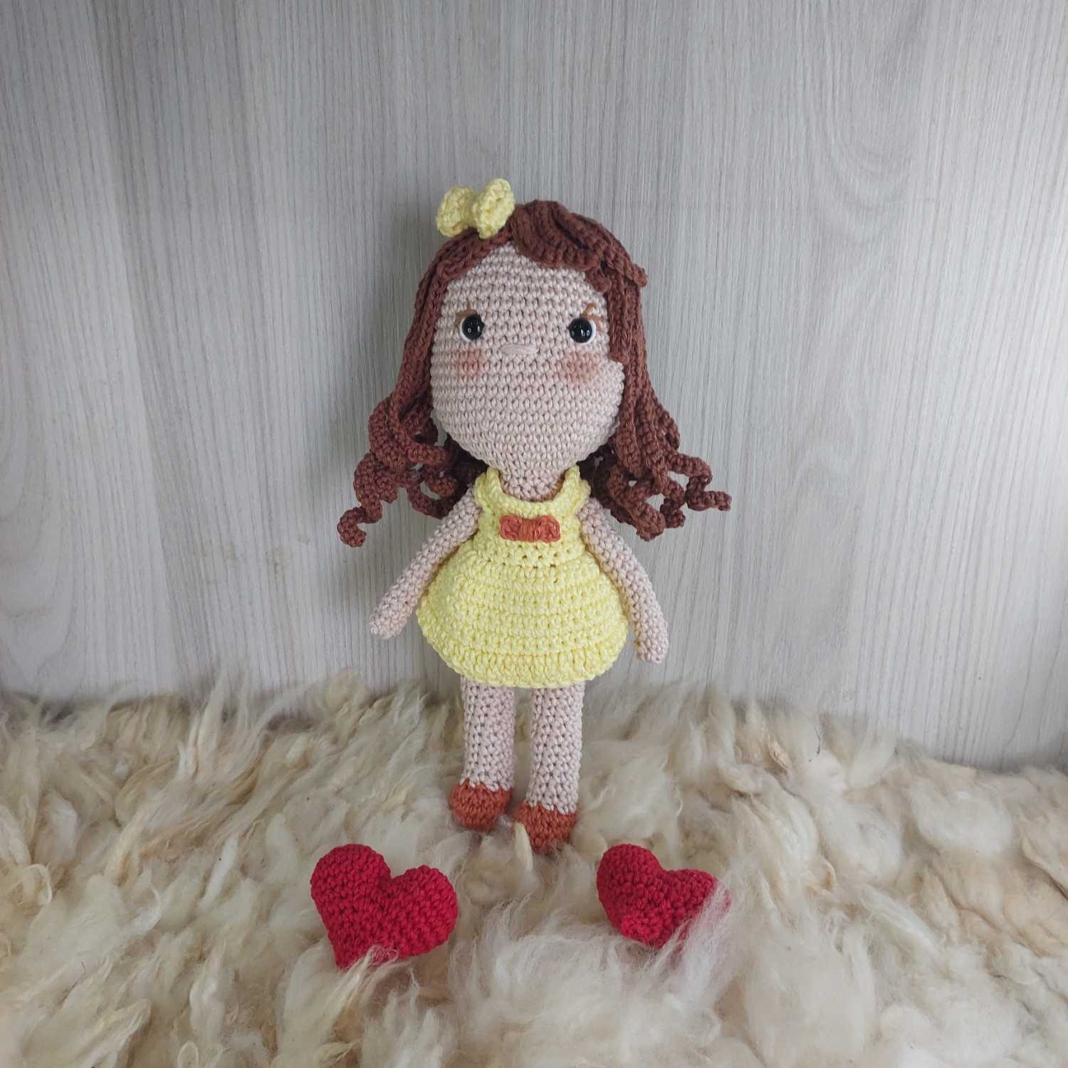 Boneca Bela em Amigurumi. - Imagem 5
