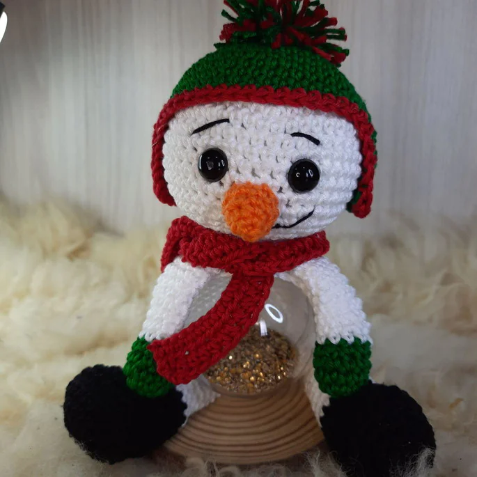 Boneco de Neve Bola em Amigurumi